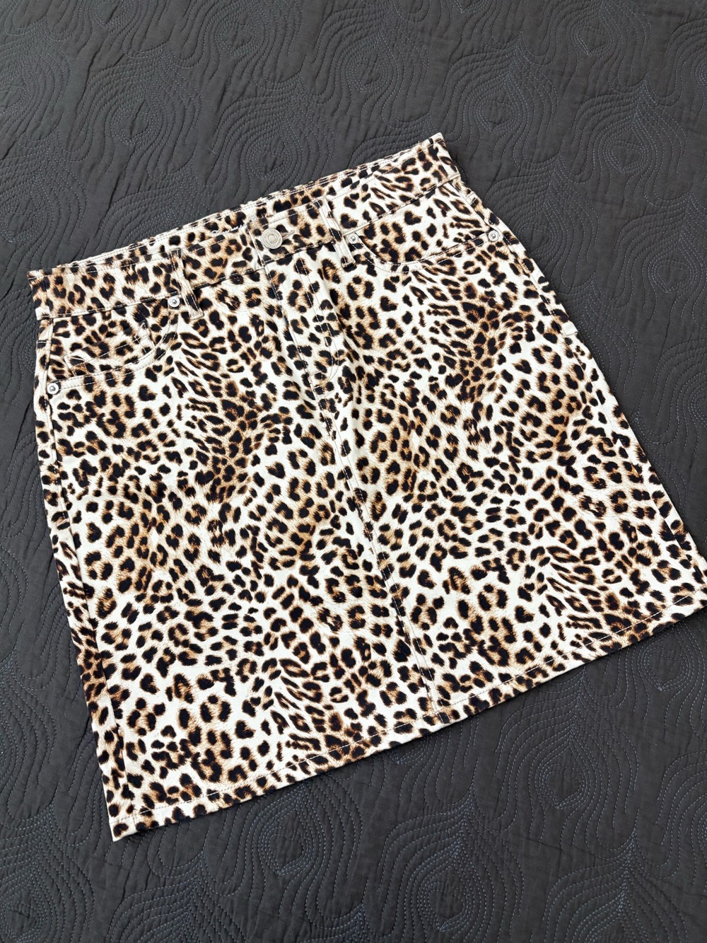 Tommy Bahama Leopard Print Boracay Beach Skirt